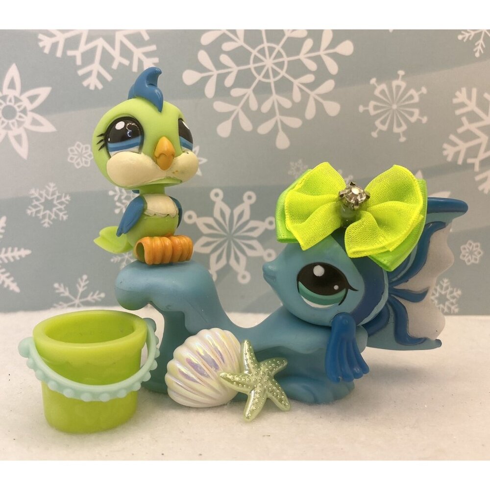 Authentic Littlest Pet Shop # 2455 2456 Blythe Hawaii Blue Fish &  Cockatoo
